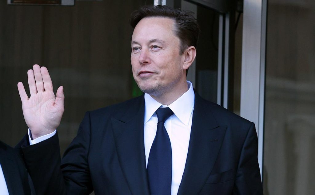 Bezprecedentní objev Elon Musk objevil supervulkán naplněný tímto drahým kovem, což by mohlo zvýšit jeho jmění o 1,5 bilionu dolarů.