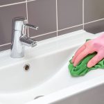 Jak vyčistit potrubí bez použití drahých prostředků