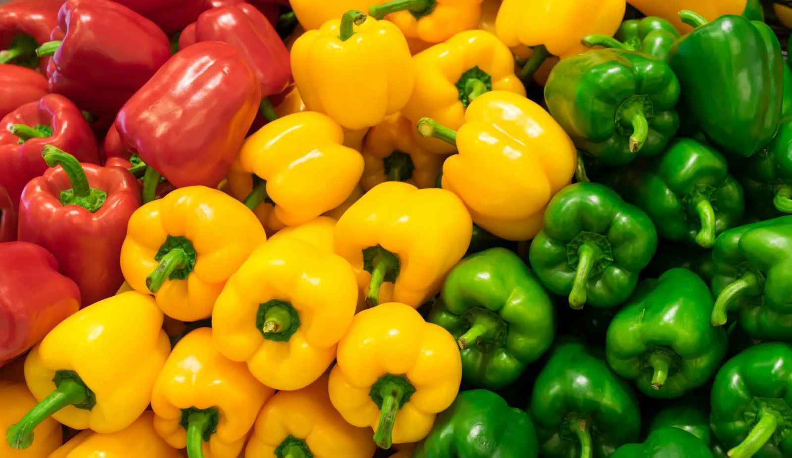 Právě si prohlížíte Zelená, žlutá nebo červená: která paprika je nejzdravější?
