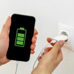 Co je třeba vypnout jako první: nabíječku nebo mobilní telefon?